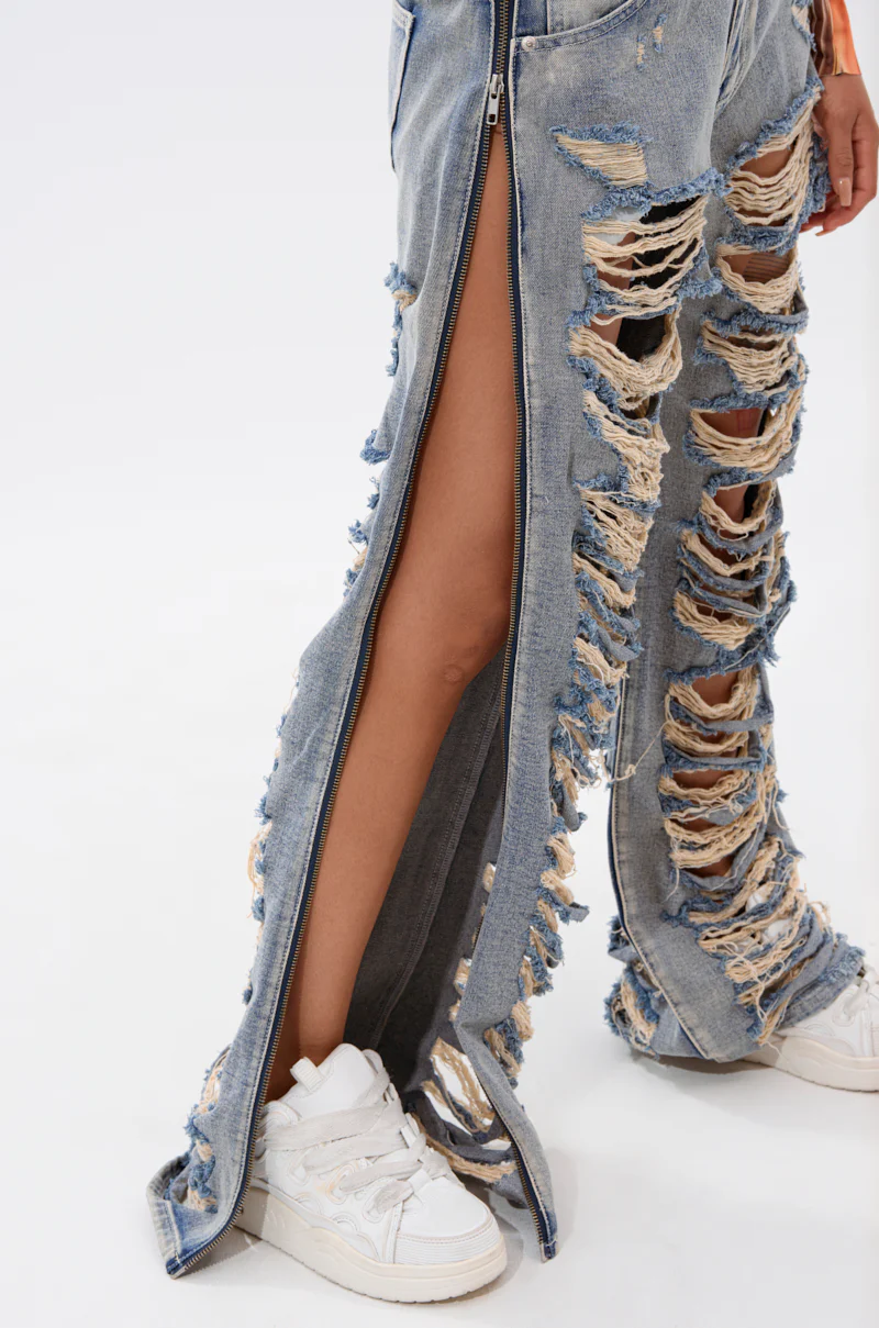 REAL TALK DISTRESSED JEANS - Image 8