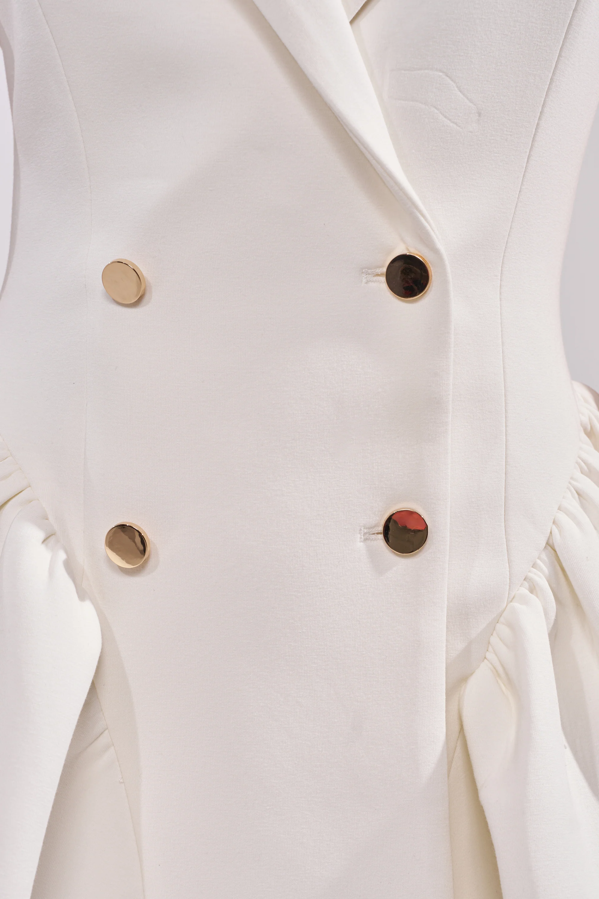 REPRESENTING ME SLEEVELESS BLAZER DRESS IN WHITE - Image 6