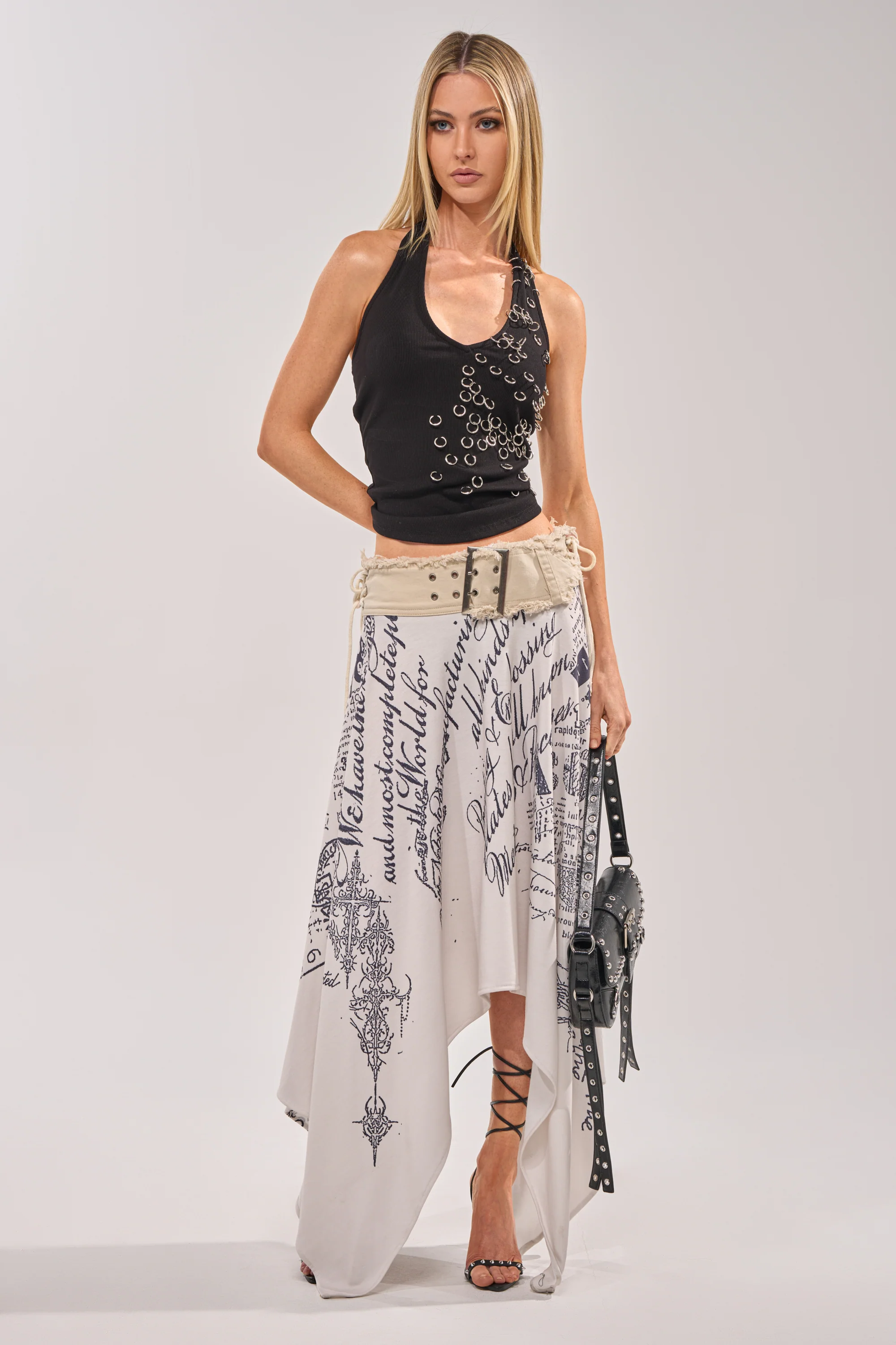 RING RING RING EMBELLISHED TANK IN BLACK - Image 6