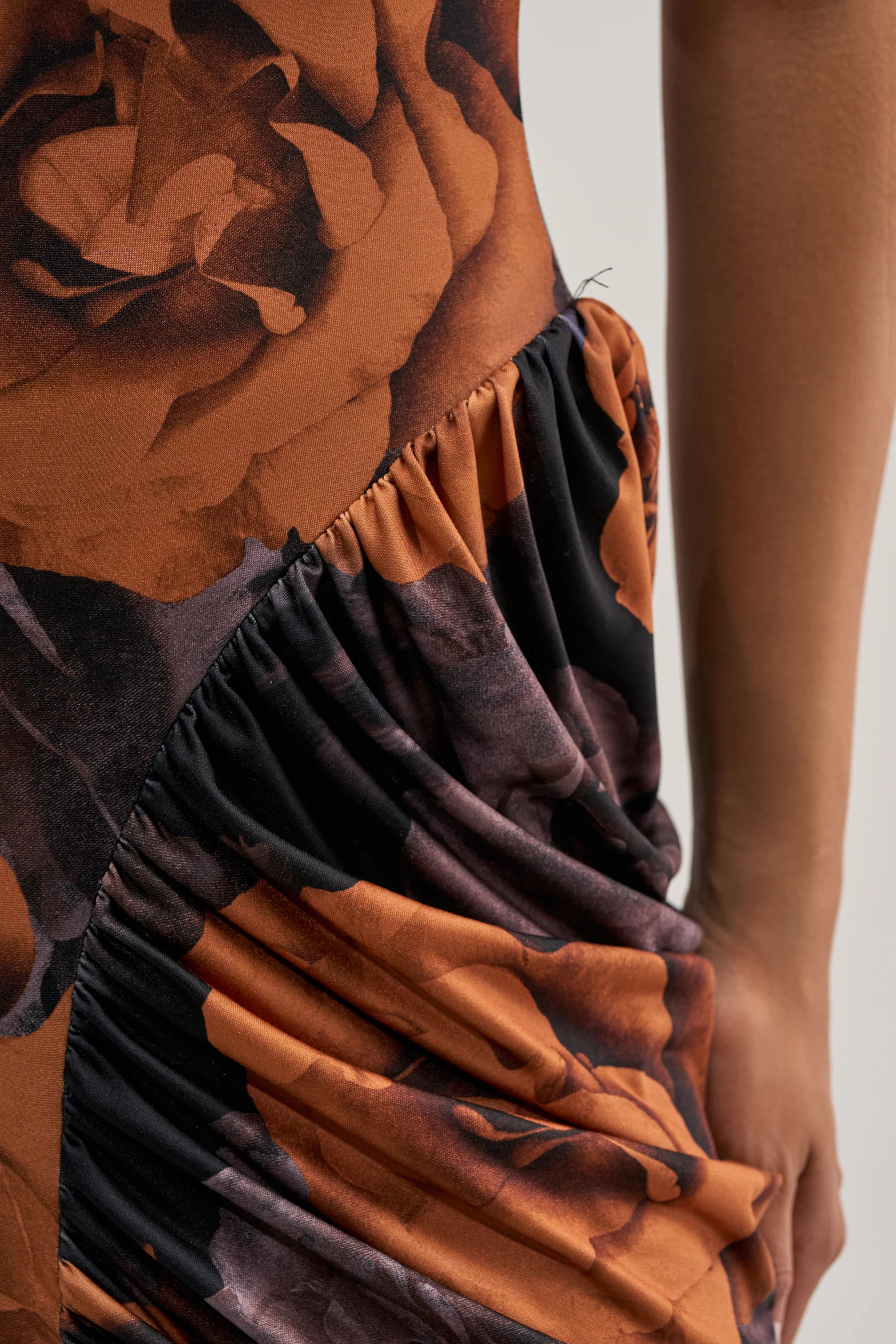 SAY YOU NEED ME FLORAL MAXI DRESS IN BLACK COMBO - Image 7