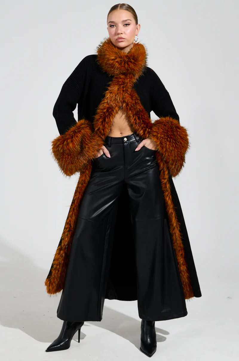 SNOWY NIGHT LONG CARDIGAN IN BLACK - Image 4