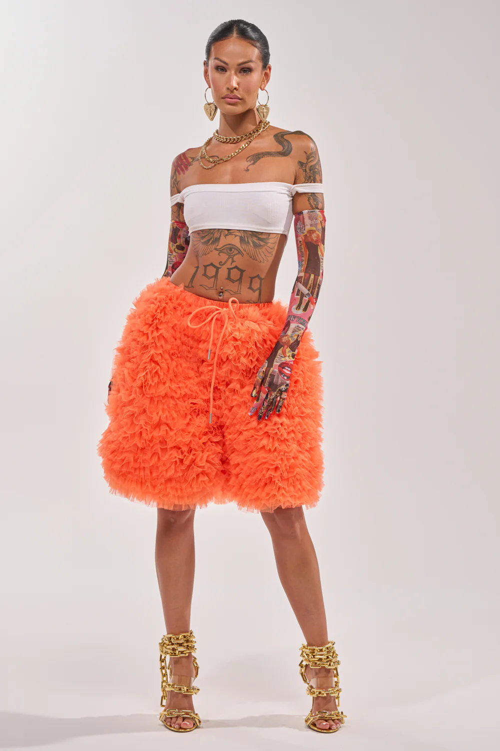 SOMETHING CRAZY RUFFLE SHORT - Image 8