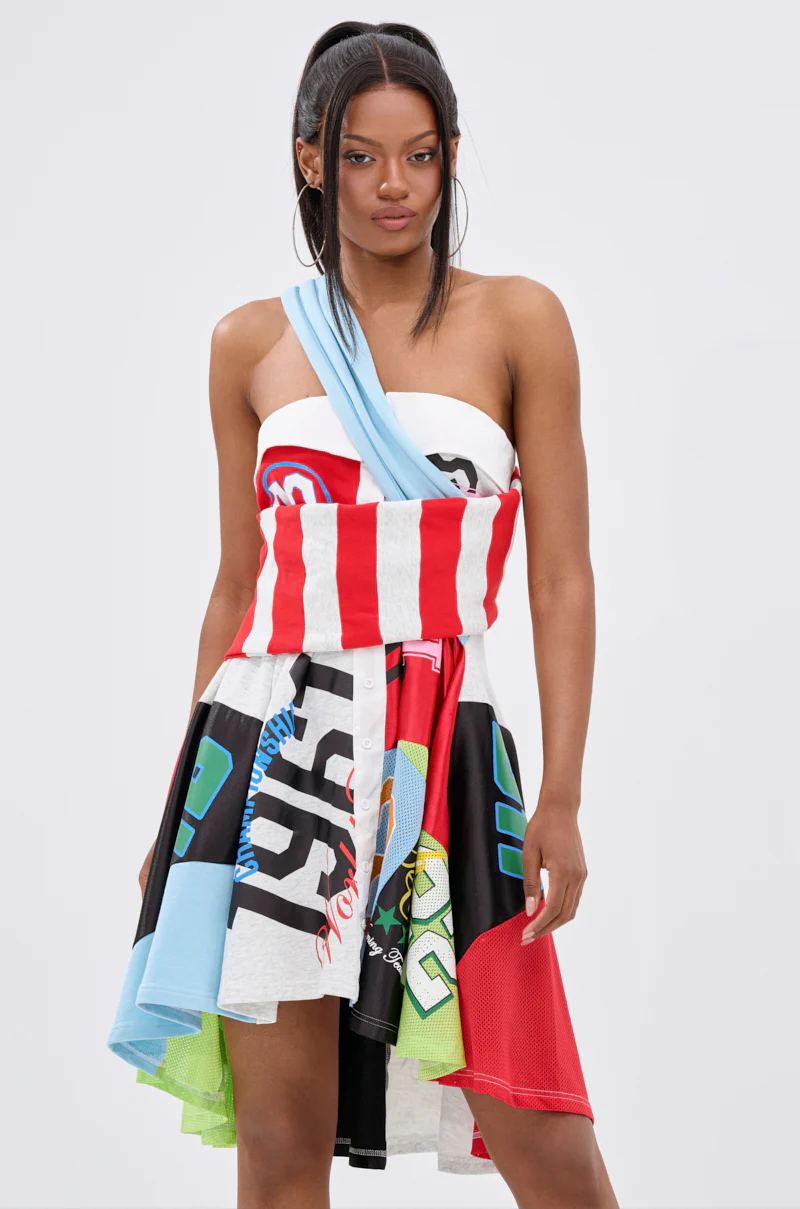 STAND OUT GRAPHIC MINI DRESS - Image 5