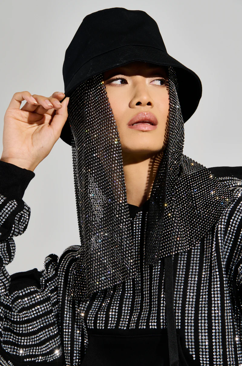 STRAIGHT DRIPPIN BUCKET HAT IN BLACK - Image 2