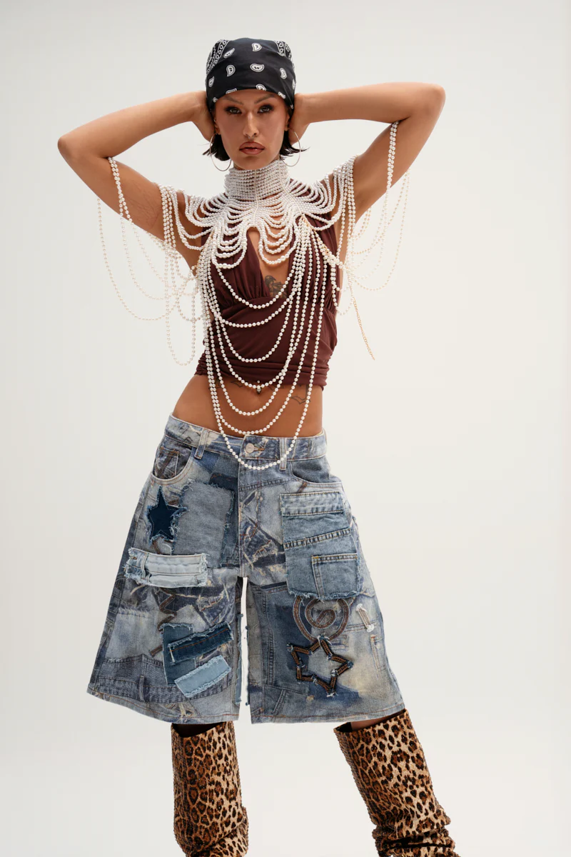 STARS IN THE SKY DENIM SHORT - Image 7