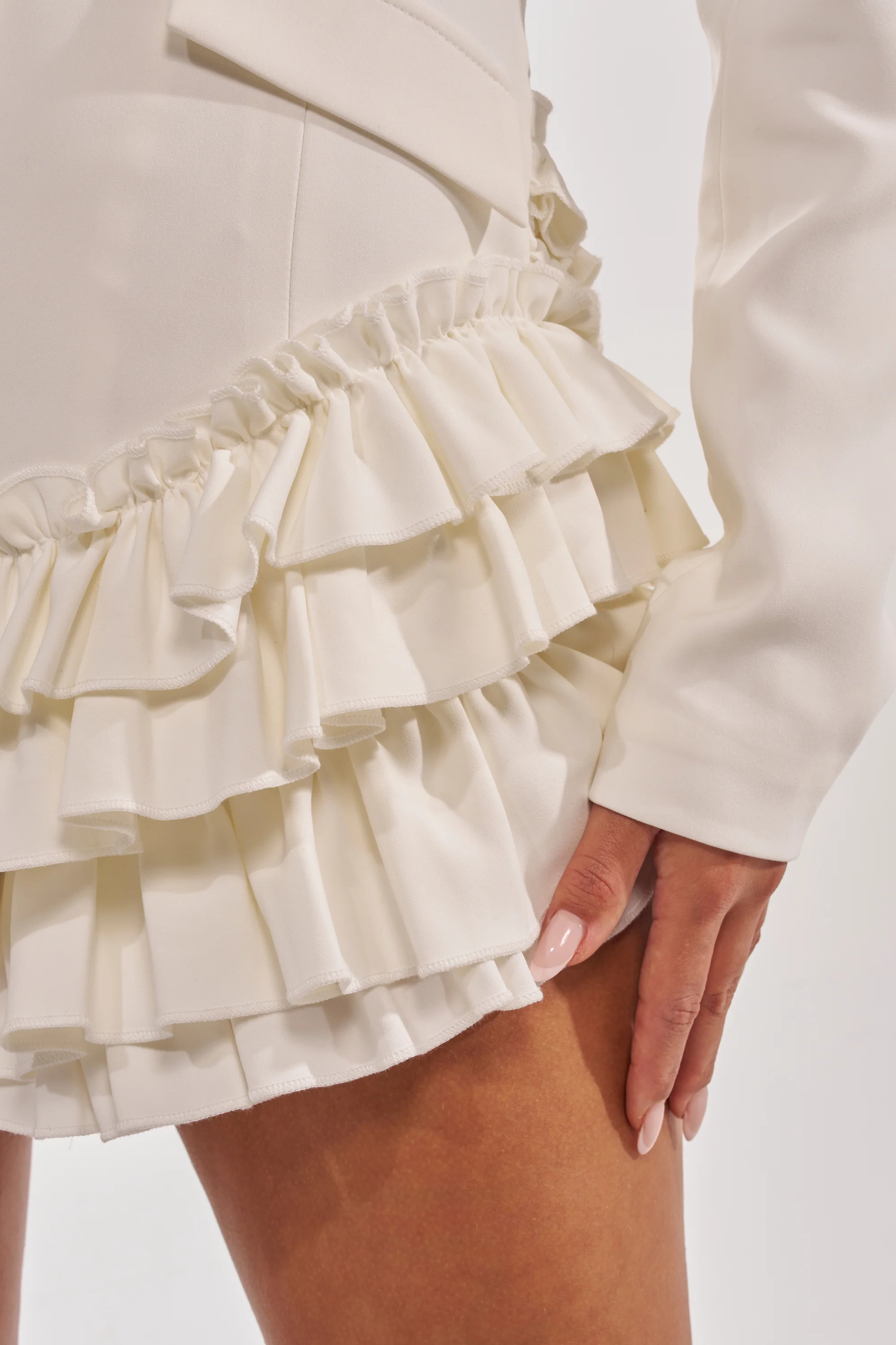 STRICTLY BUSINESS BLAZER ROMPER IN WHITE - Image 7