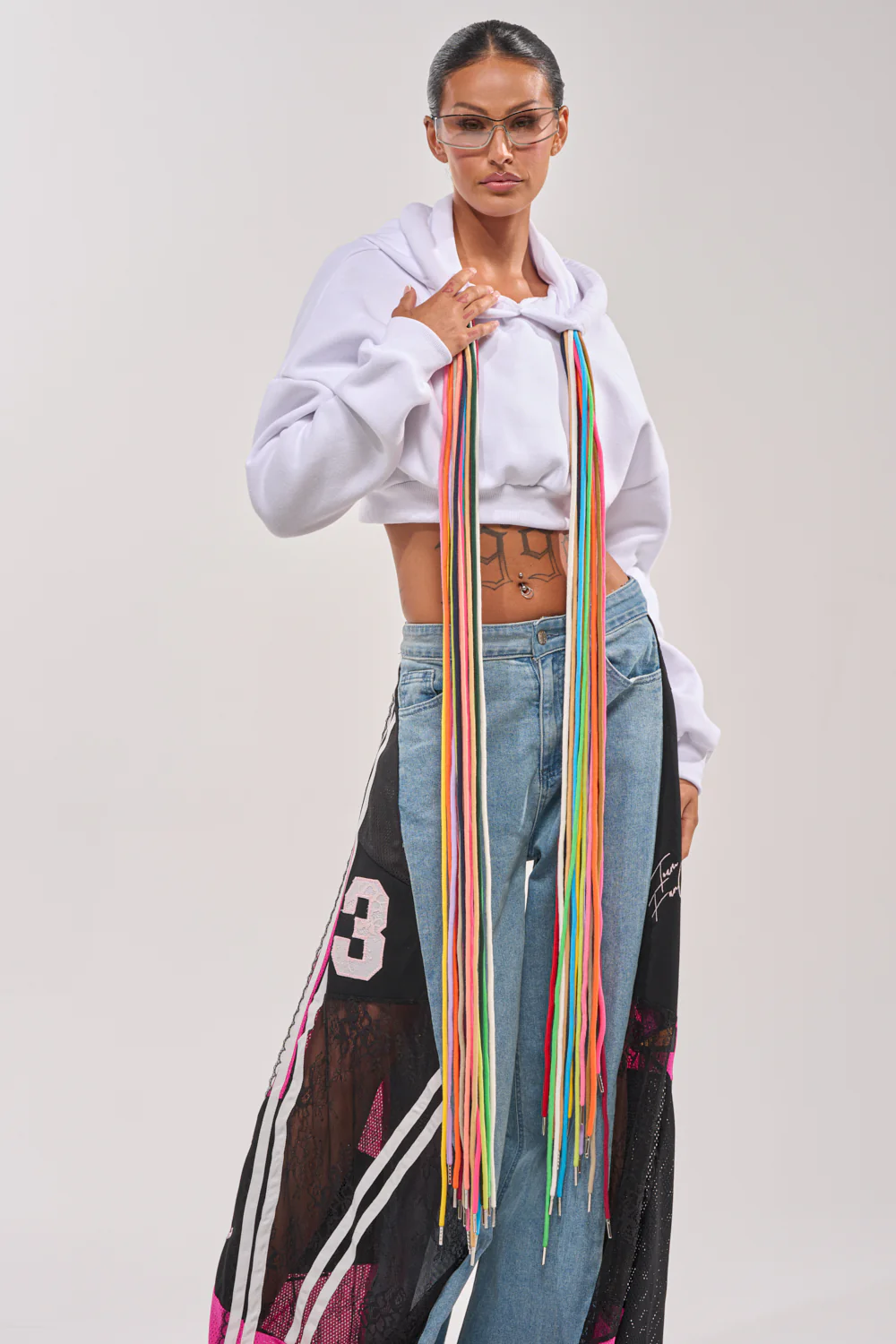 STRINGED HOODIE - Image 2