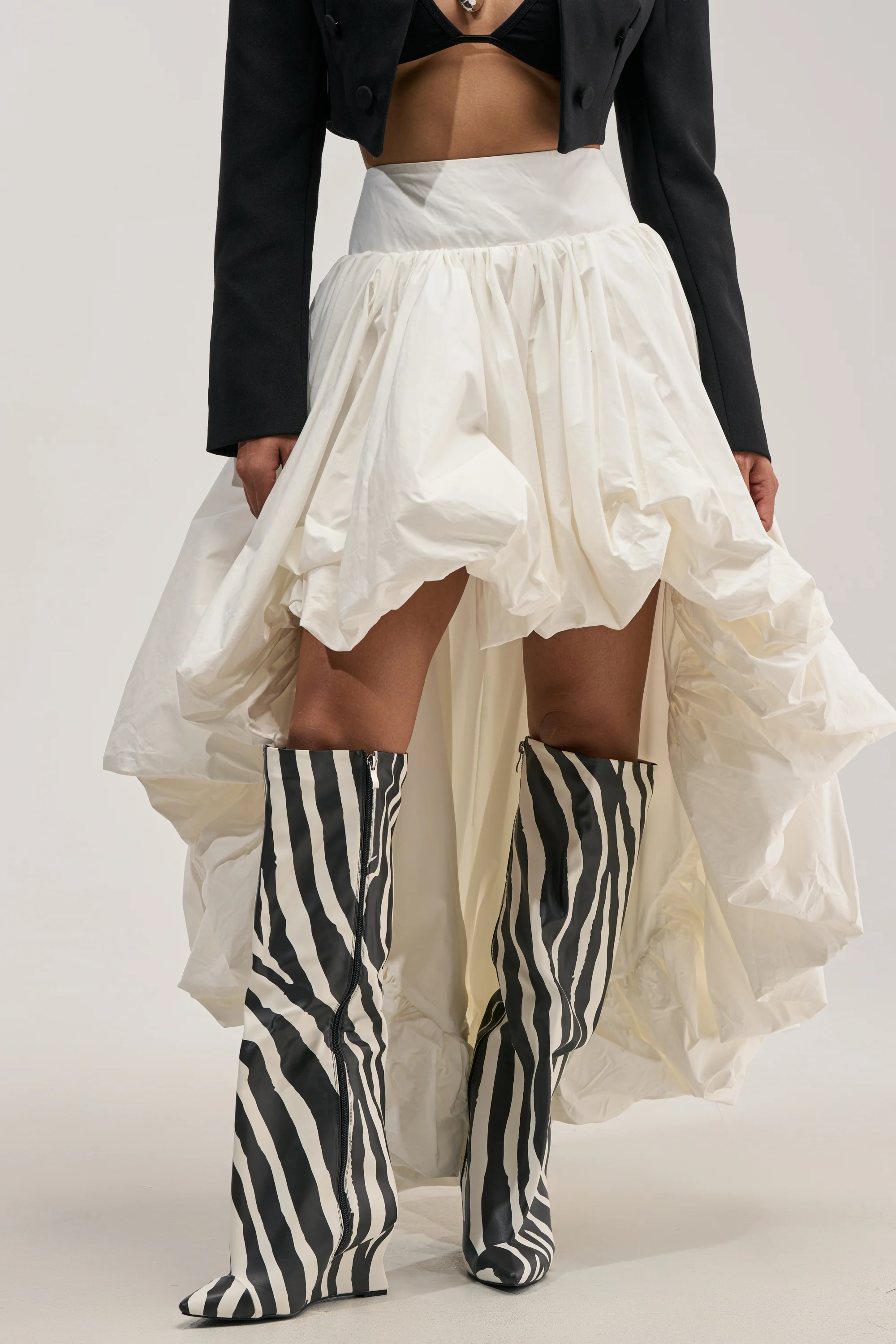 THE BIGGER THE BETTER HIGH LOW MAXI SKIRT - Image 2