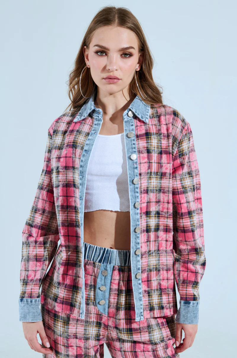 THE ONE BUTTON DOWN TOP - Image 2