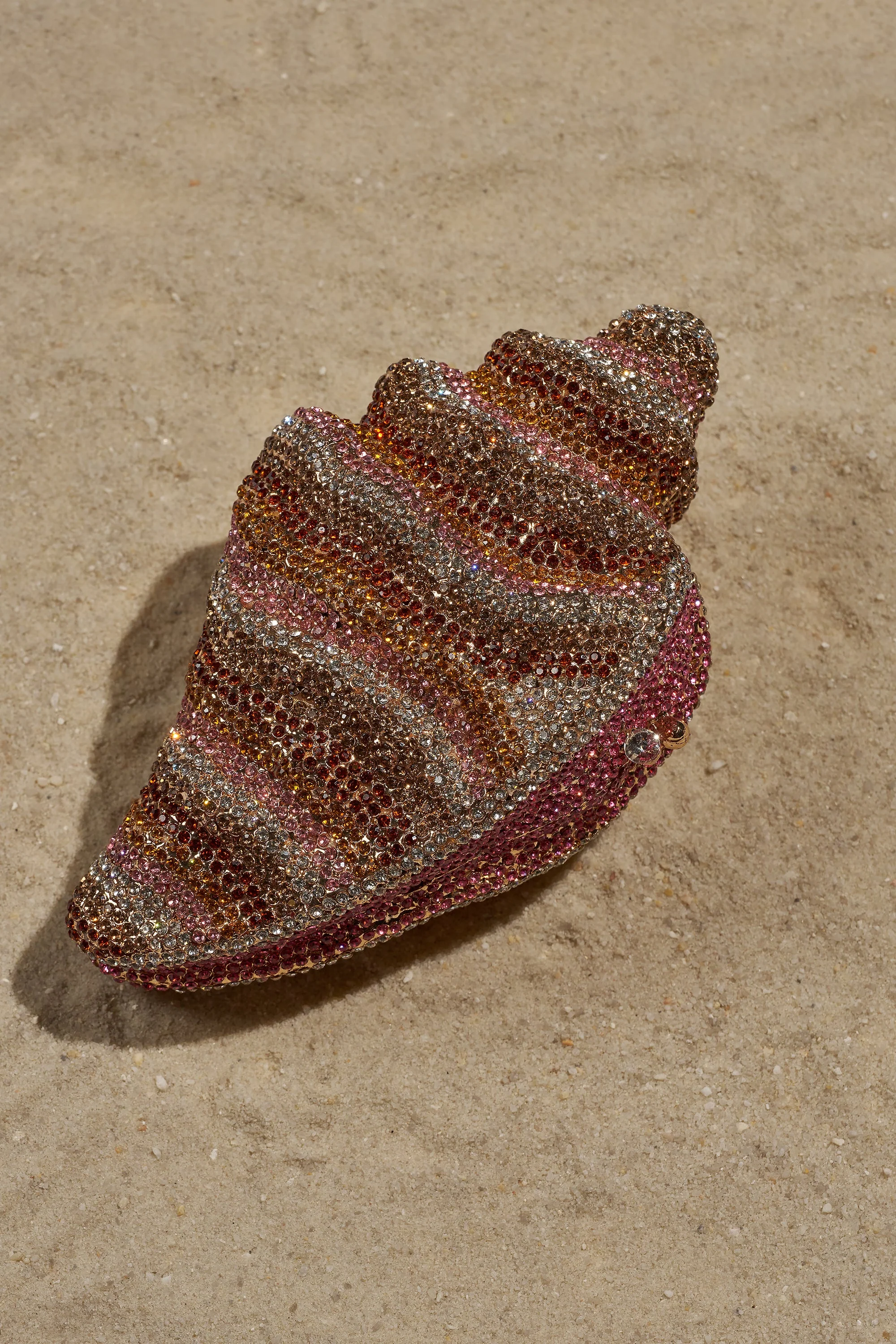 THIS IS MY SHELL BLING CLUTCH - Image 4
