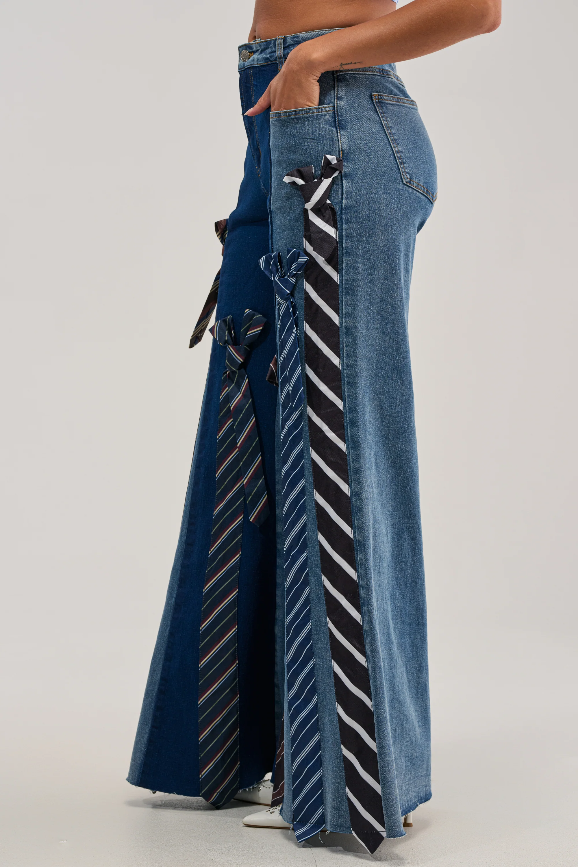 TIED TO YOU RELAXED DENIM - Image 3