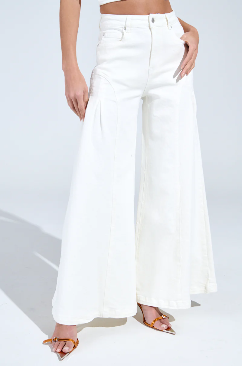 TRENDY AND COOL WHITE WIDE LEG DENIM PANT - Image 2