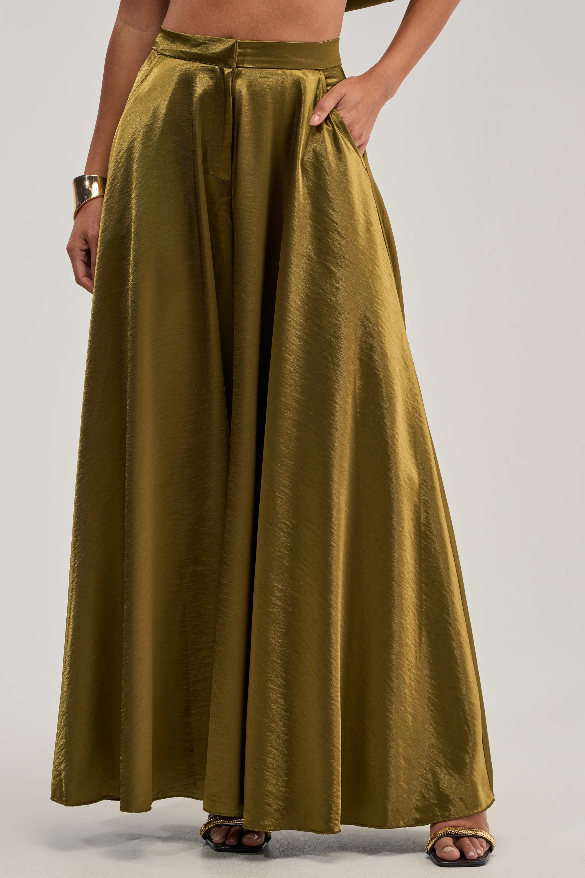 TRUE GODDESS GREEN PALAZZO PANT - Image 3