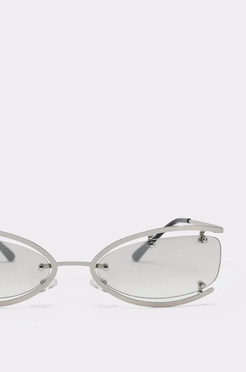 U SEE ME GLASSES - Image 8