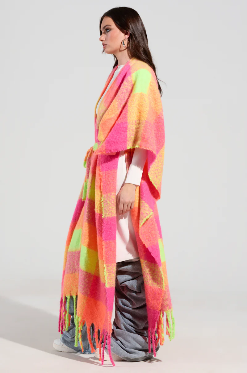UNDER THE SUN PLAID PONCHO - Image 4
