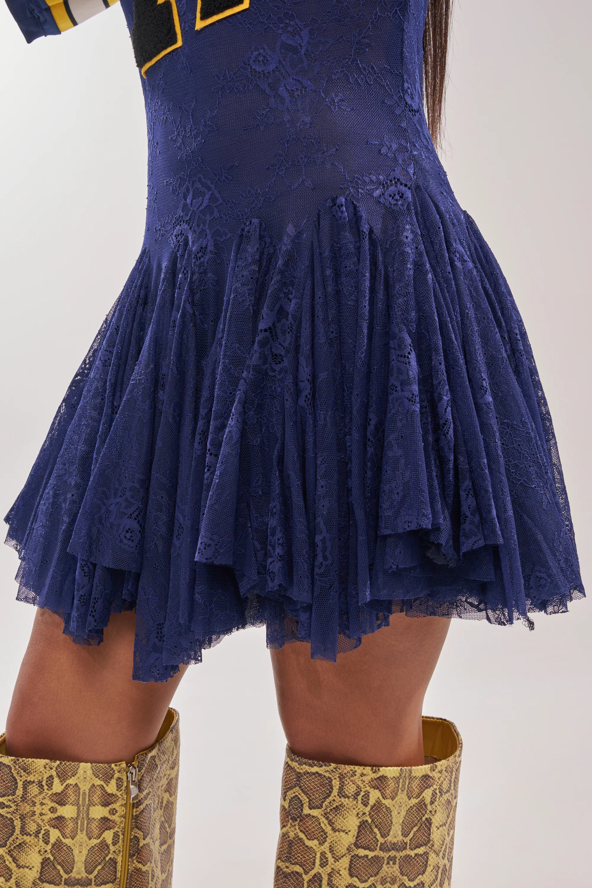 VARSITY BLUES LACE MINI DRESS - Image 9