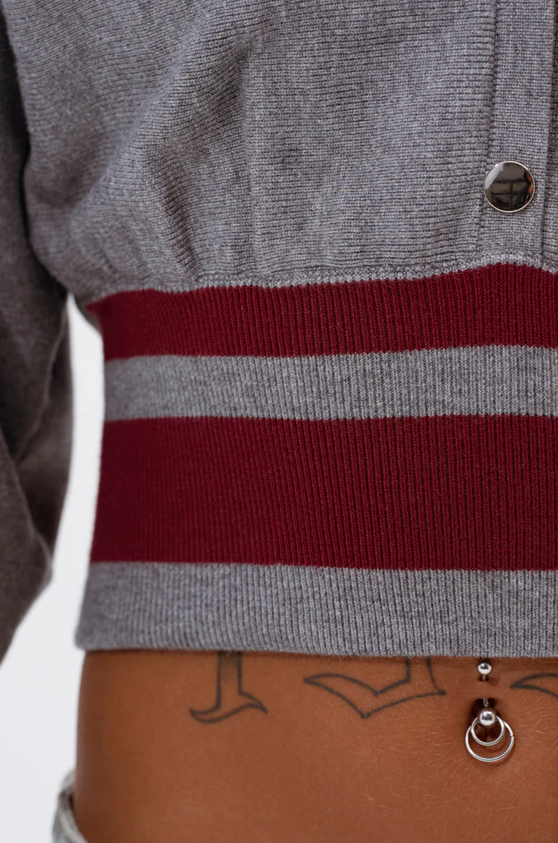 VARSITY TEAM BUTTON DOWN SWEATER IN HEATHER GREY - Image 10
