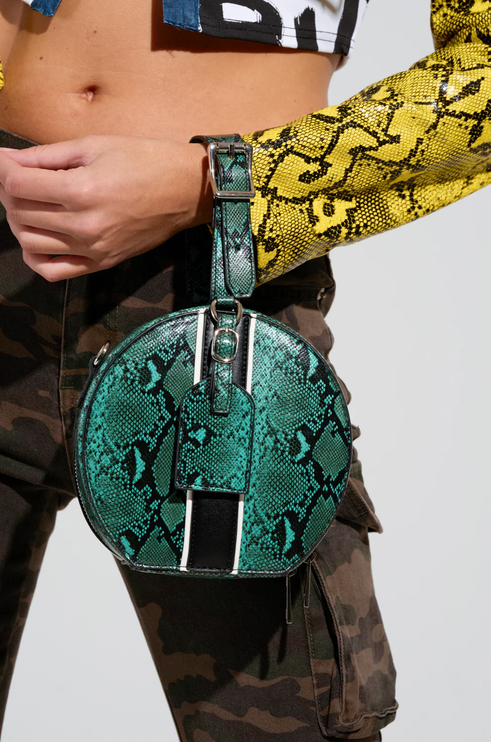 WATCH FOR SNAKES PURSE - Image 2