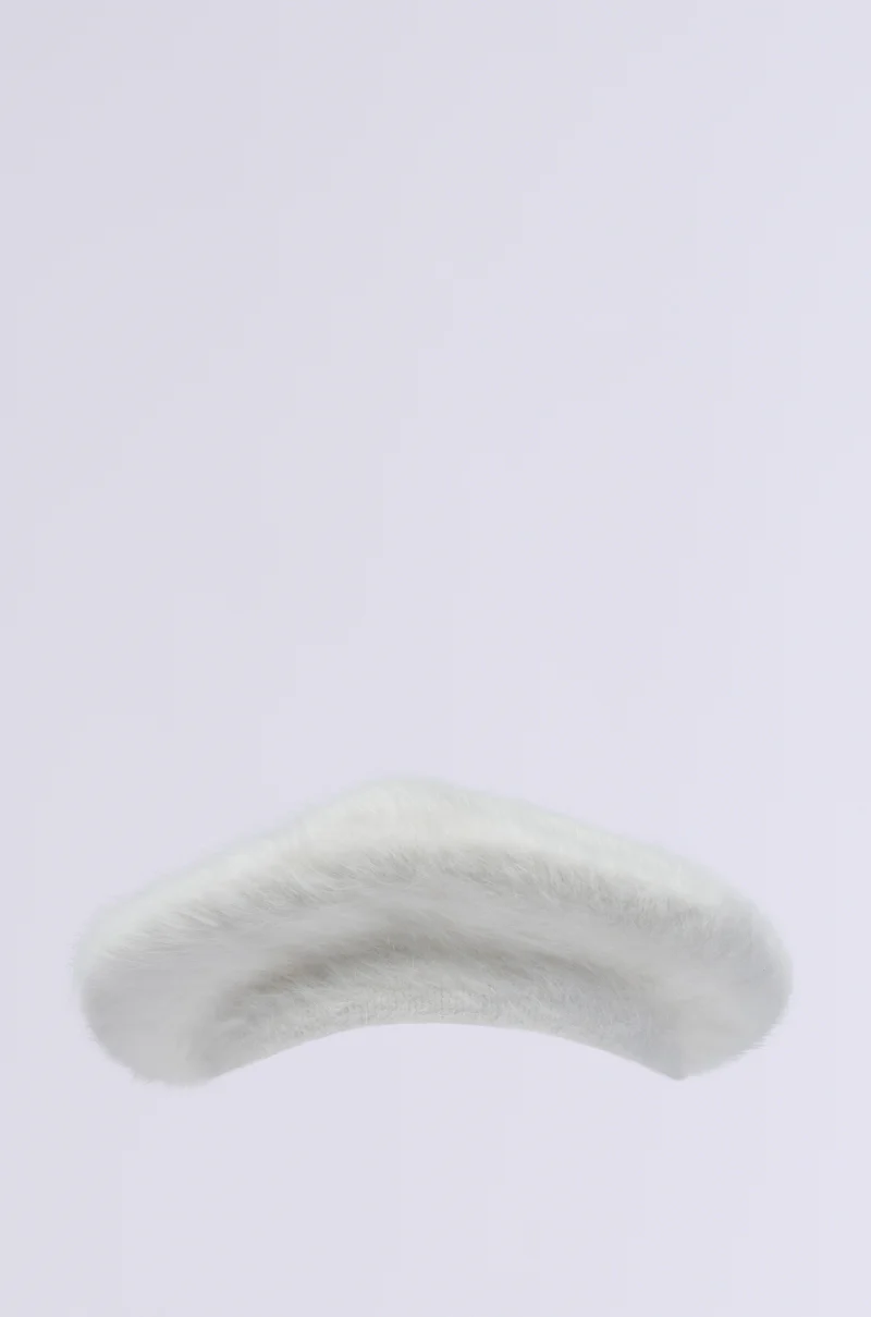 WHEN IN VERSAILLES BLING FUZZY BERET - Image 3
