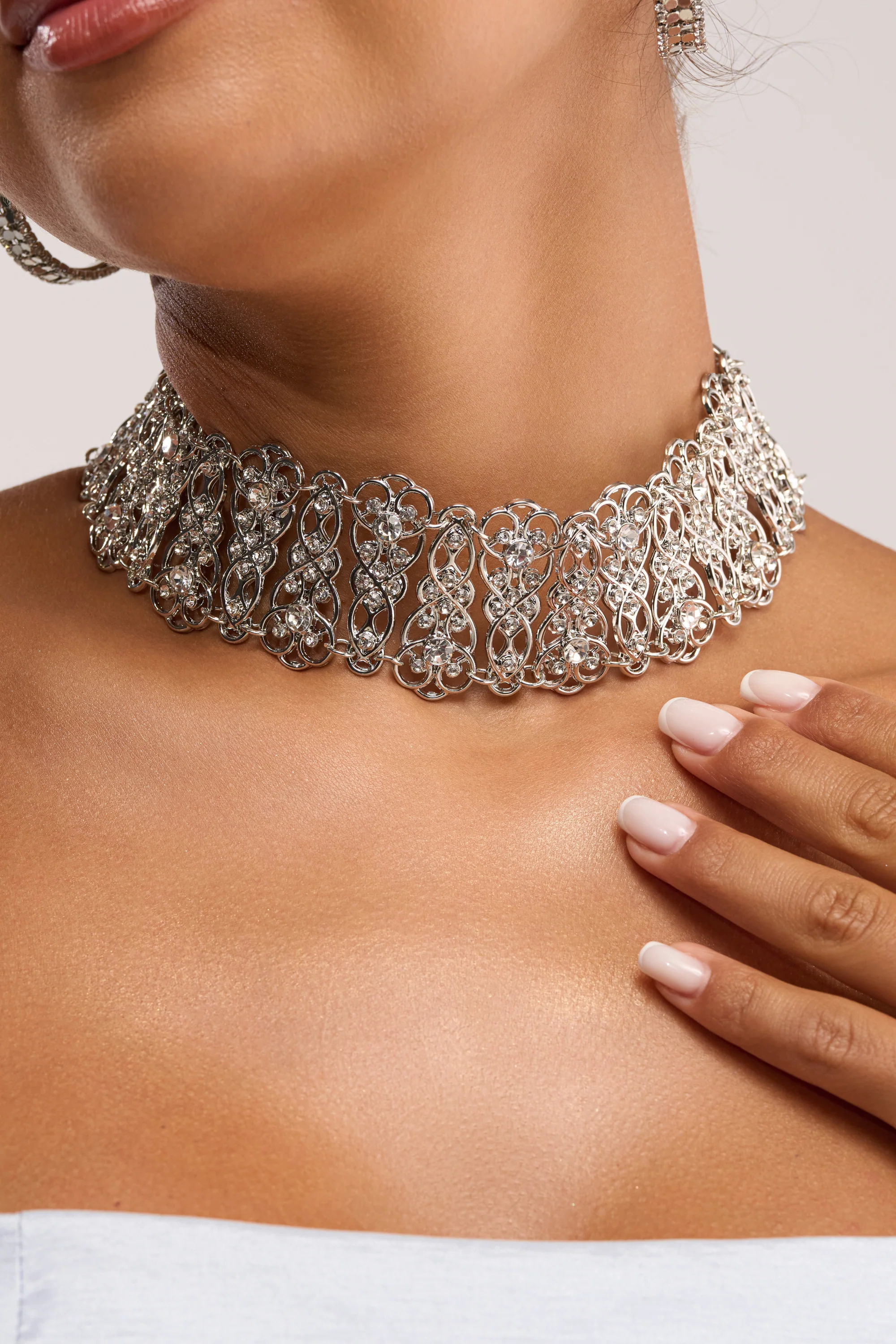 WRONG ERA NECKLACE - Image 2